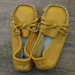 Brand new in package leather mustard yellow